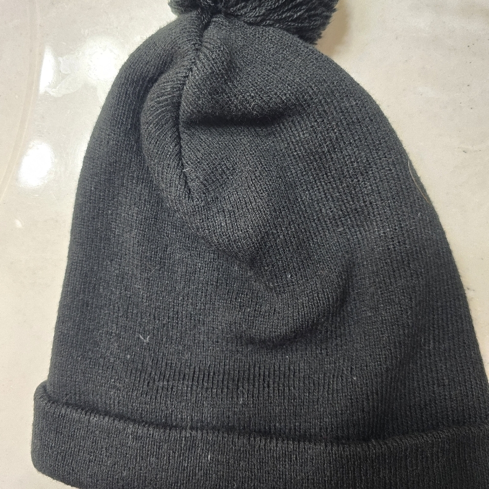 Kwik‎ Trip Beanie